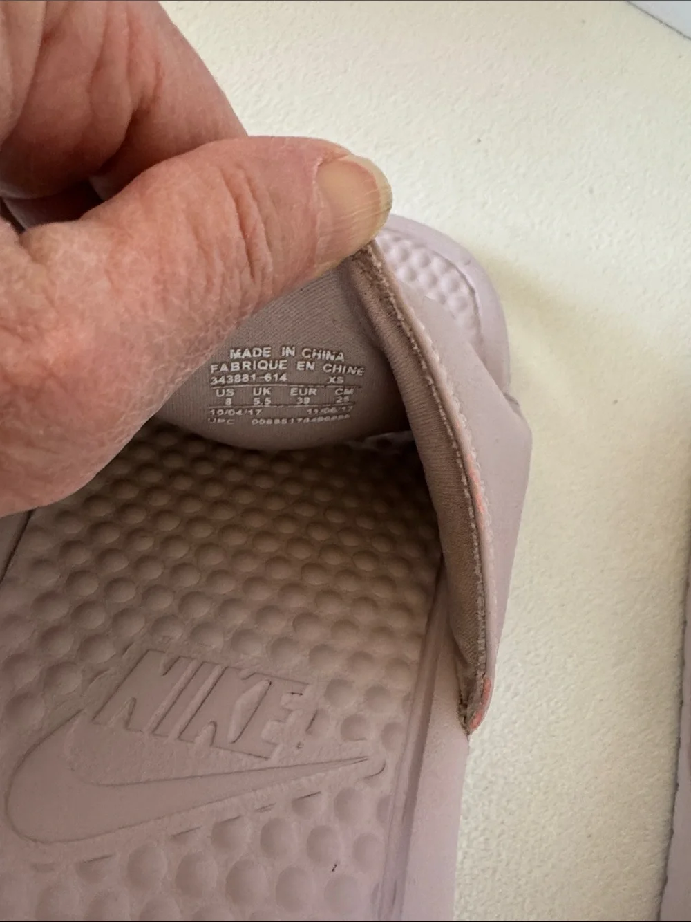 Nike slides